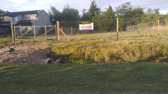 VENTA: EXCELENTE TERRENO EN AVENIDA