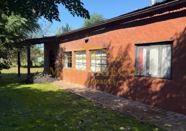 CASA QUINTA CON QUINCHO Y PILETA