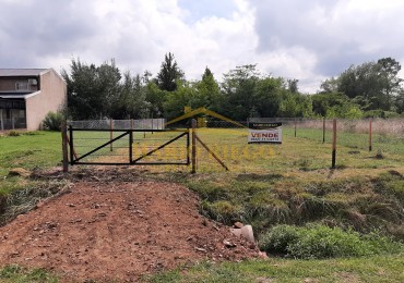 VENTA: EXCELENTE TERRENO EN AVENIDA